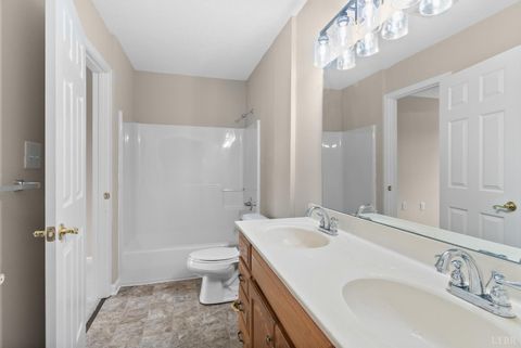 Tiny photo for 1505 Chestnut Grove Rd, Appomattox, VA 24522 (MLS # 362891)