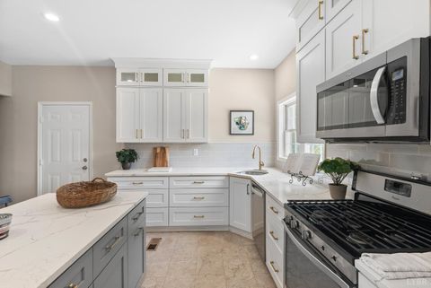 Tiny photo for 1505 Chestnut Grove Rd, Appomattox, VA 24522 (MLS # 362891)