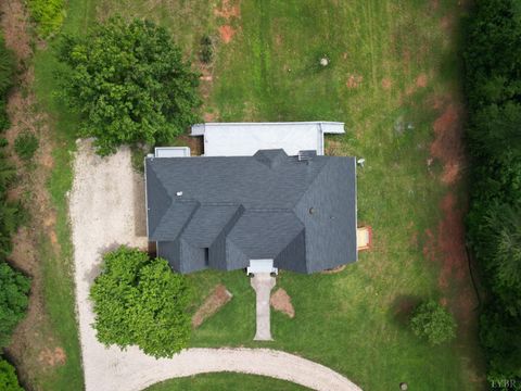 Tiny photo for 1505 Chestnut Grove Rd, Appomattox, VA 24522 (MLS # 362891)