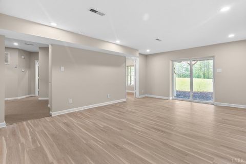 Tiny photo for 1505 Chestnut Grove Rd, Appomattox, VA 24522 (MLS # 362891)