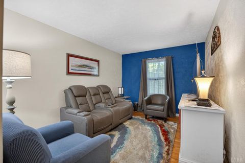 Tiny photo for 239 Chesterfield PL, Lynchburg, VA 24502 (MLS # 366726)