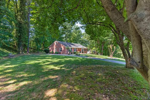 Tiny photo for 239 Chesterfield PL, Lynchburg, VA 24502 (MLS # 366726)