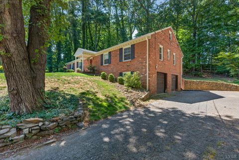 Tiny photo for 239 Chesterfield PL, Lynchburg, VA 24502 (MLS # 366726)