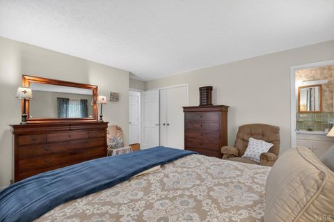 Tiny photo for 239 Chesterfield PL, Lynchburg, VA 24502 (MLS # 366726)