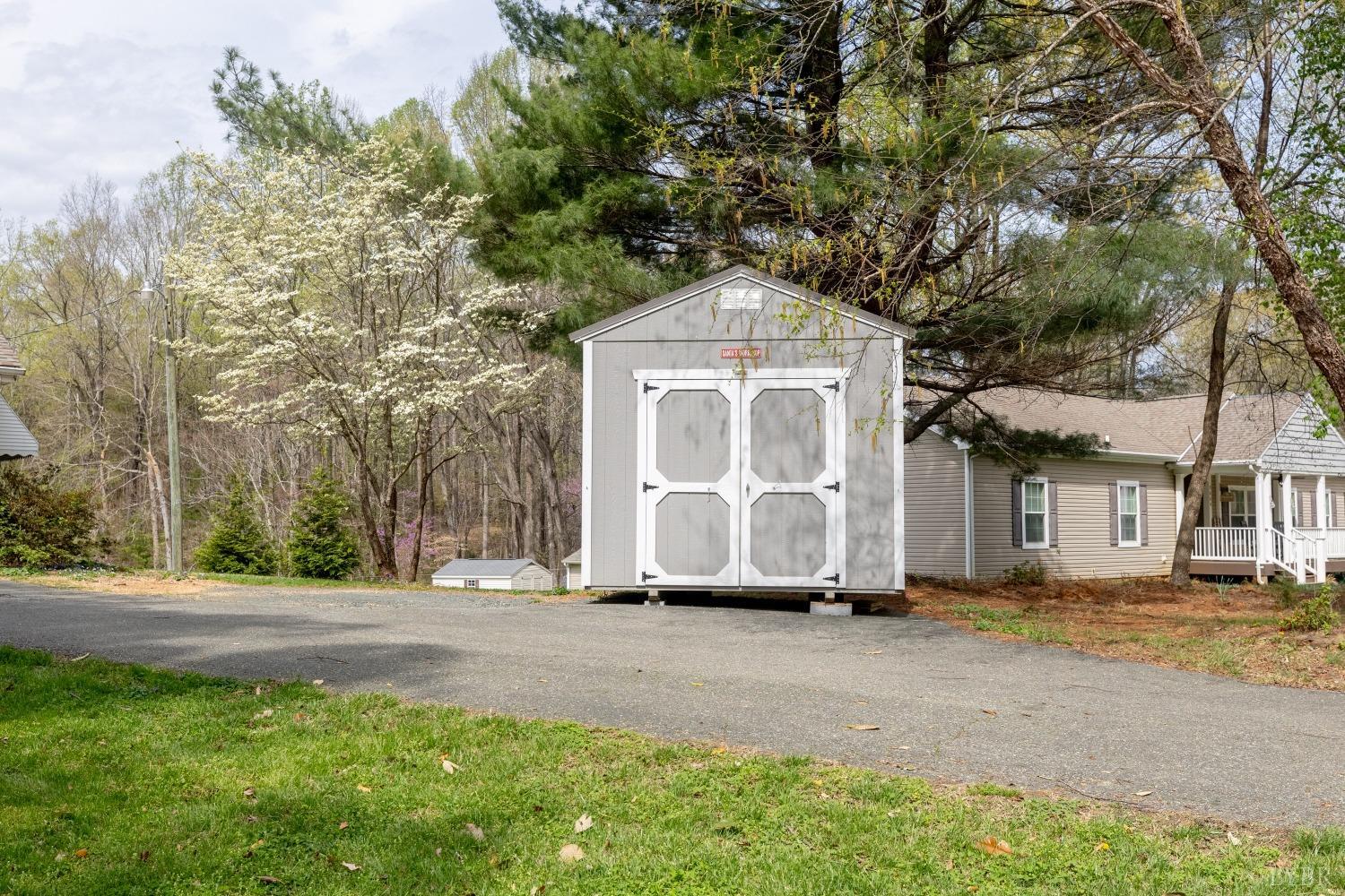 2637 Chilton Road, Appomattox, Virginia image 34