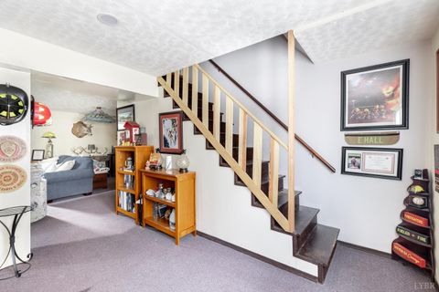 Tiny photo for 106 Watkins Pl Pl, Lynchburg, VA 24502 (MLS # 365111)