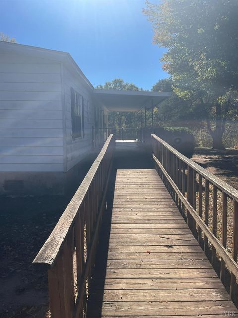 Tiny photo for 9192 Straightstone Road, Long Island, VA 24569 (MLS # 362736)