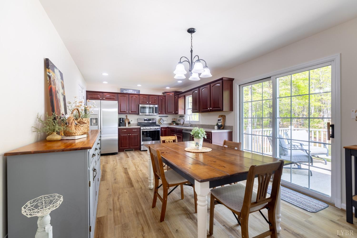 7209 E Ferry Road, Gladys, Virginia image 9