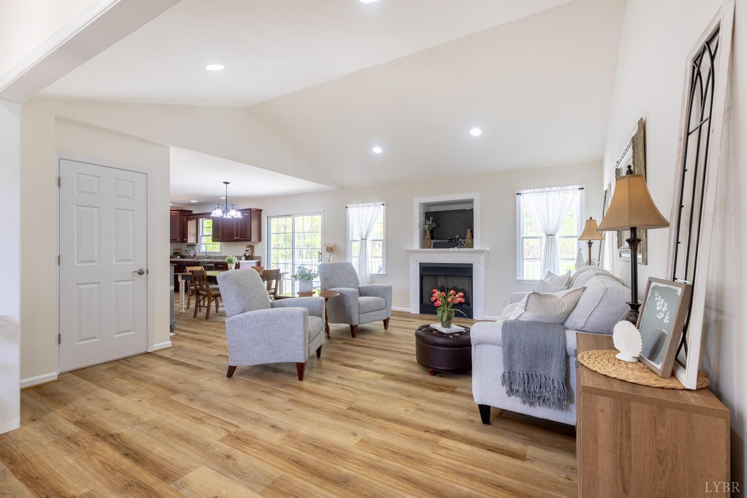 7209 E Ferry Road, Gladys, Virginia image 8