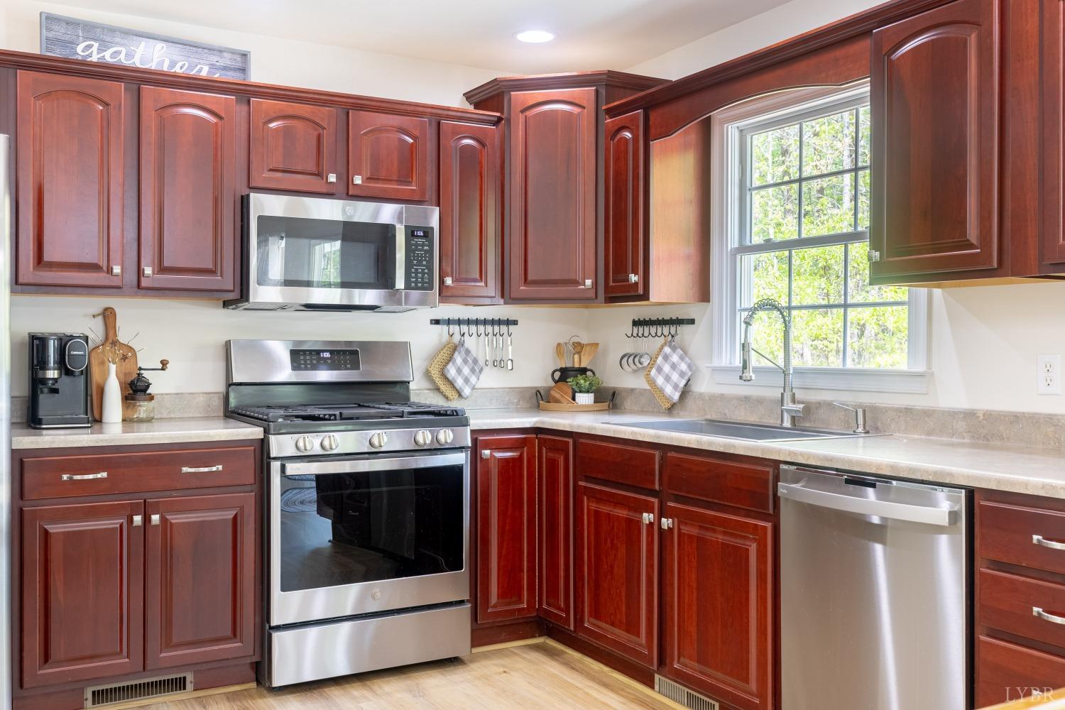 7209 E Ferry Road, Gladys, Virginia image 11