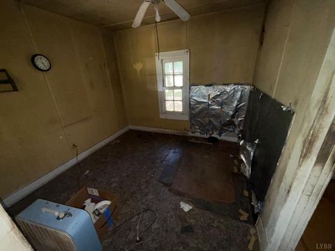 Tiny photo for 262 Spring Mill Road, Concord, VA 24538 (MLS # 363604)