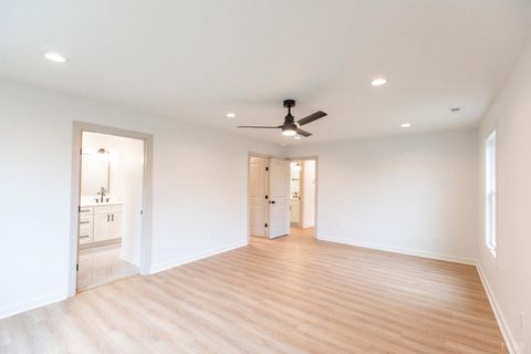 Tiny photo for 528 Essex Street, Lynchburg, VA 24503 (MLS # 362167)