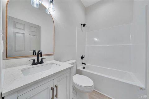 Tiny photo for 194 Triple Oak Cir., Madison Heights, VA 24503 (MLS # 362489)
