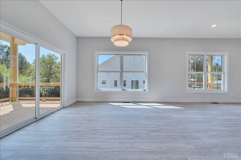 Tiny photo for 194 Triple Oak Cir., Madison Heights, VA 24503 (MLS # 362489)