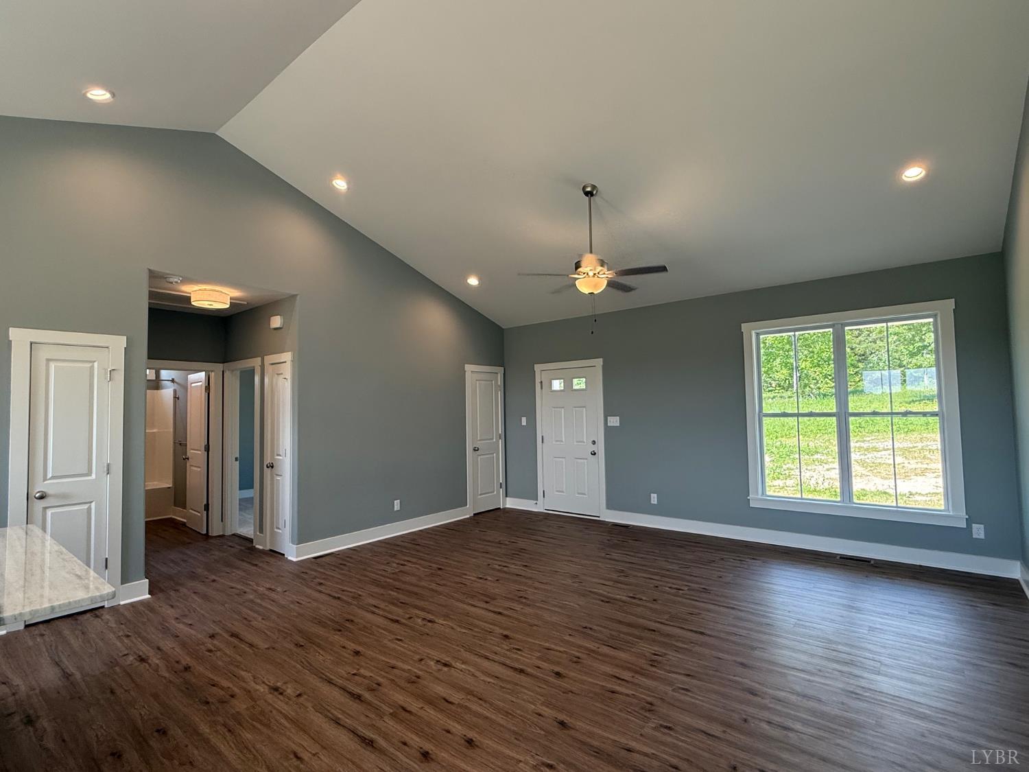 8638 Hat Creek Road, Brookneal, Virginia image 4