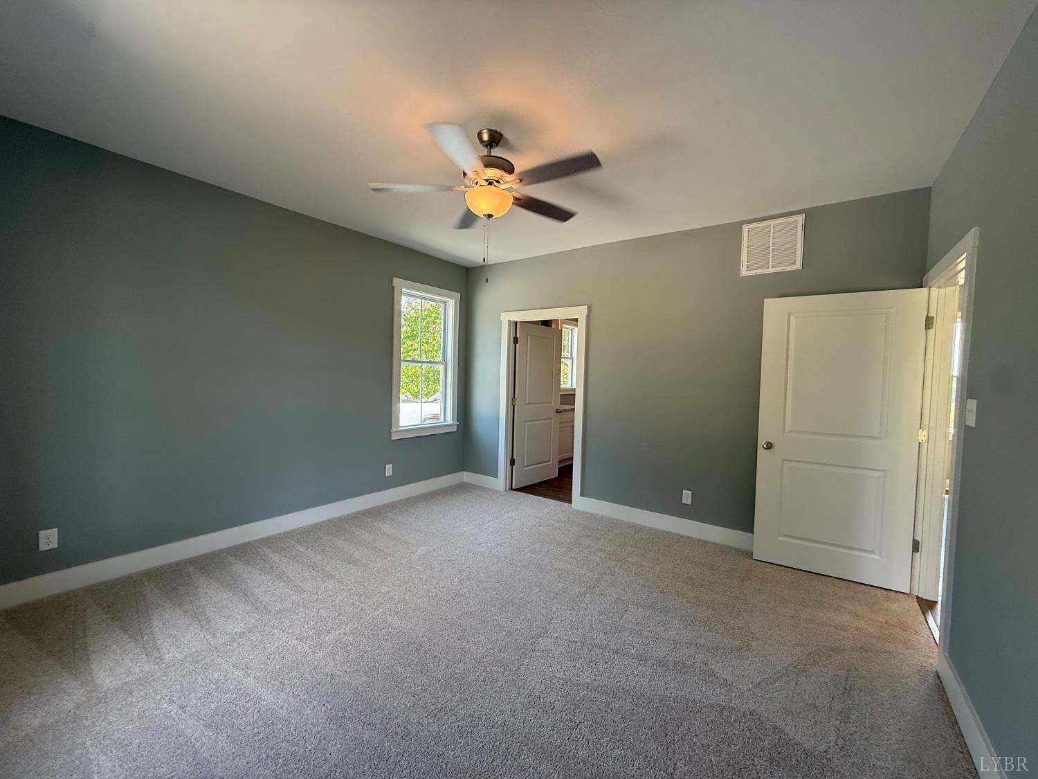 8638 Hat Creek Road, Brookneal, Virginia image 6