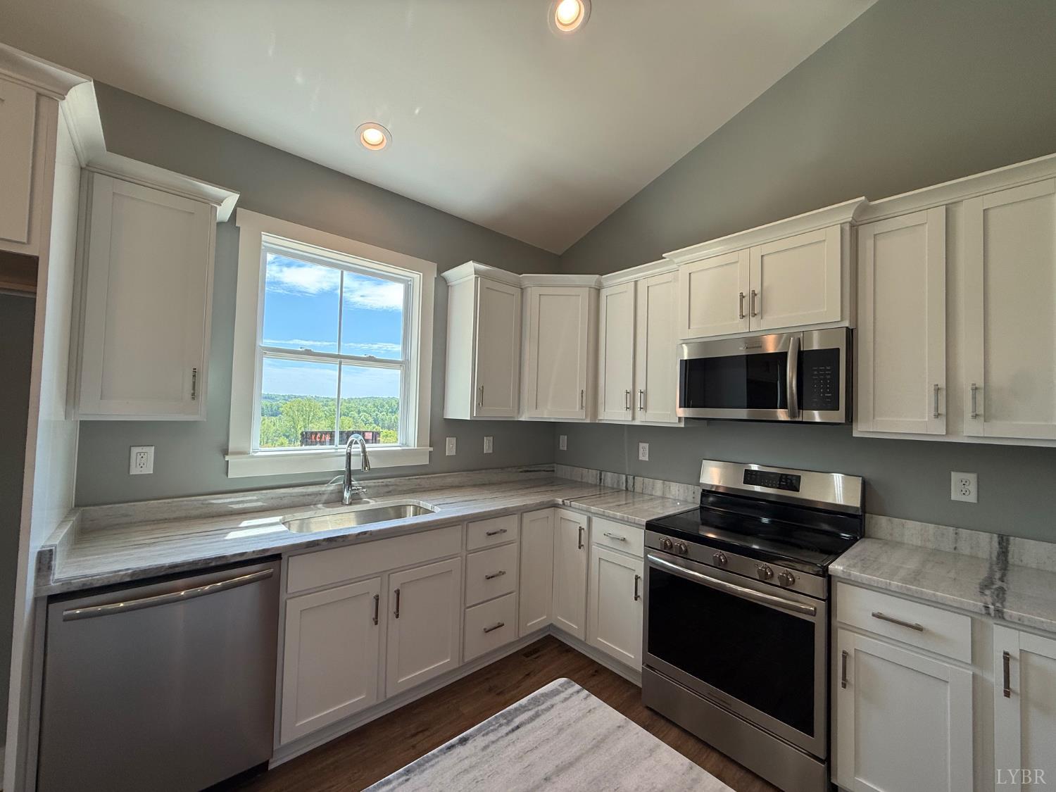8638 Hat Creek Road, Brookneal, Virginia image 15