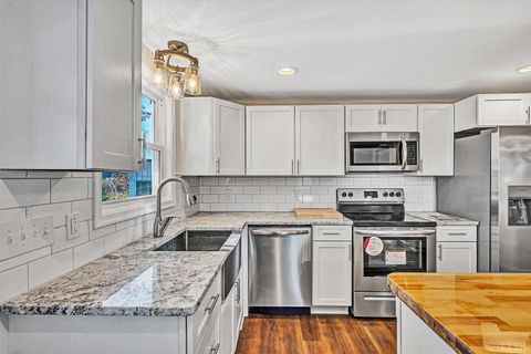 Tiny photo for 1088 Piney Grove School Road, Moneta, VA 24121 (MLS # 363171)