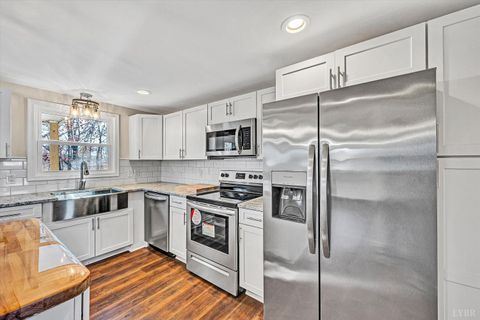 Tiny photo for 1088 Piney Grove School Road, Moneta, VA 24121 (MLS # 363171)