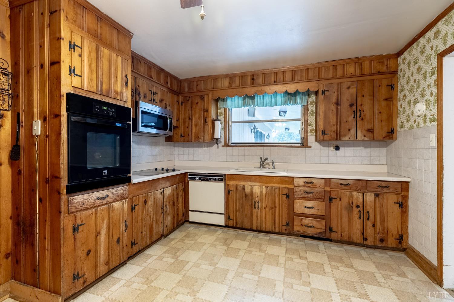 1094 Pigeon Run Road, Gladys, Virginia image 18