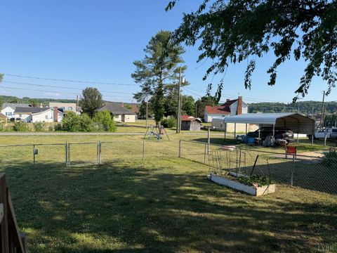 Tiny photo for 811 9th Street, Altavista, VA 24517 (MLS # 366751)