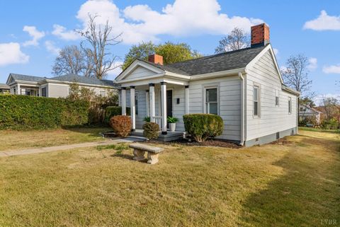 Tiny photo for 903 Park Street, Altavista, VA 24517 (MLS # 362577)