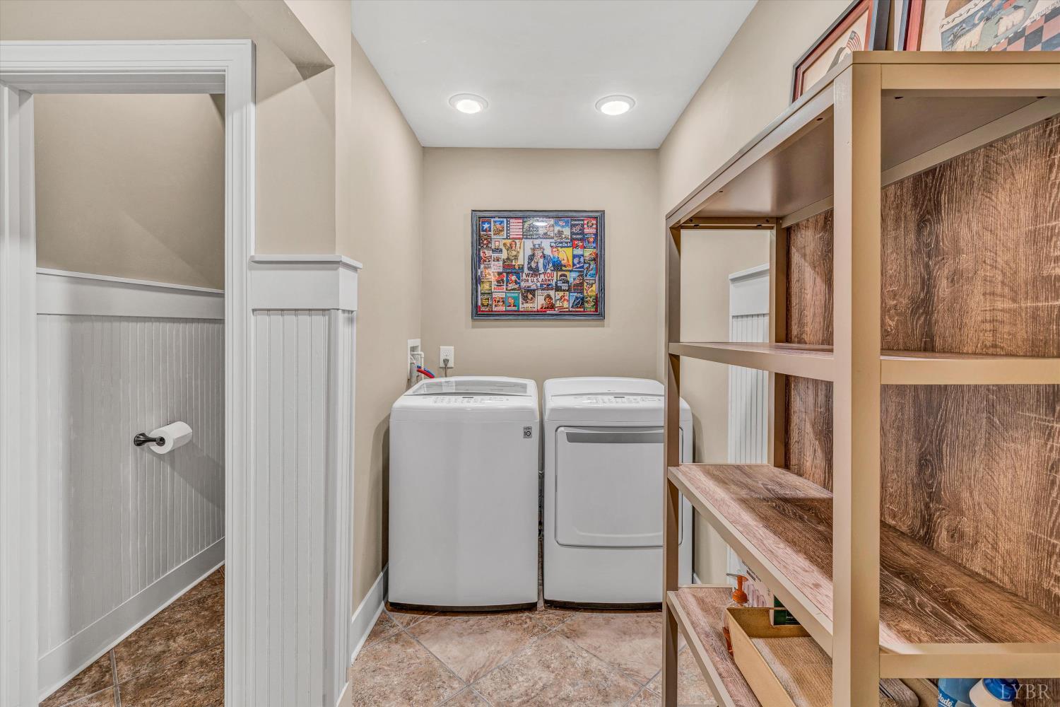 220 Village Lane, Moneta, Virginia image 46