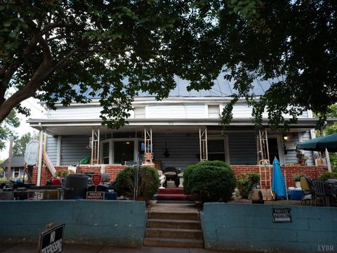 Tiny photo for 410 Taylor St St, Lynchburg, VA 24501 (MLS # 362365)