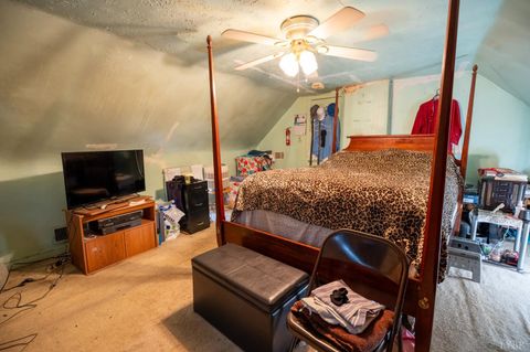 Tiny photo for 410 Taylor St St, Lynchburg, VA 24501 (MLS # 362365)