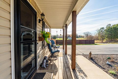 Tiny photo for 122 Gouyer Drive, Madison Heights, VA 24572 (MLS # 365270)