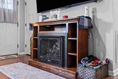 Tiny photo for 122 Gouyer Drive, Madison Heights, VA 24572 (MLS # 365270)