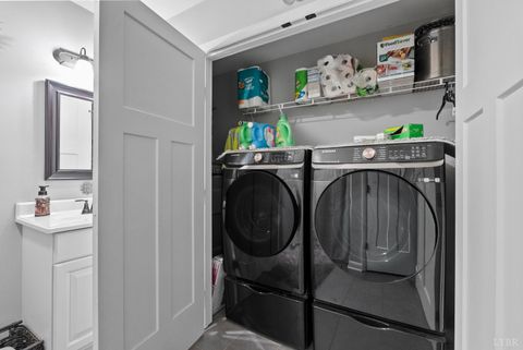 Tiny photo for 122 Gouyer Drive, Madison Heights, VA 24572 (MLS # 365270)