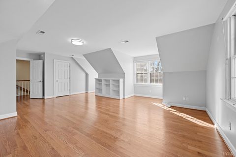 Tiny photo for 3320 Dorchester Court, Lynchburg, VA 24503 (MLS # 363225)