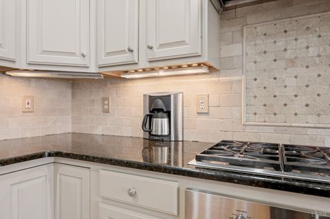 Tiny photo for 3320 Dorchester Court, Lynchburg, VA 24503 (MLS # 363225)