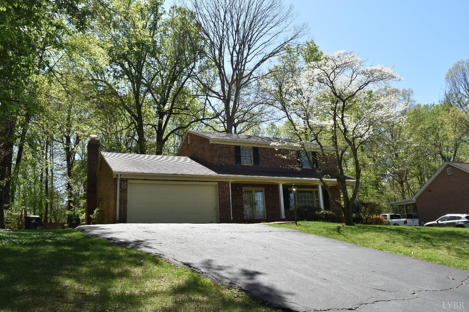 938 Wellington Drive, Forest, Virginia image 2