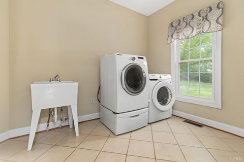 Tiny photo for 1181 Toni Lane, Forest, VA 24551 (MLS # 365950)