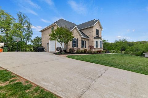 Tiny photo for 1181 Toni Lane, Forest, VA 24551 (MLS # 365950)