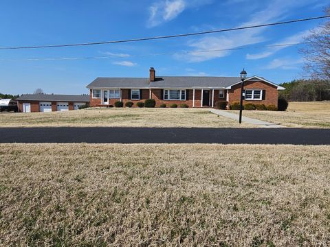 Tiny photo for 3407 Red House Road, Rustburg, VA 24588 (MLS # 364962)