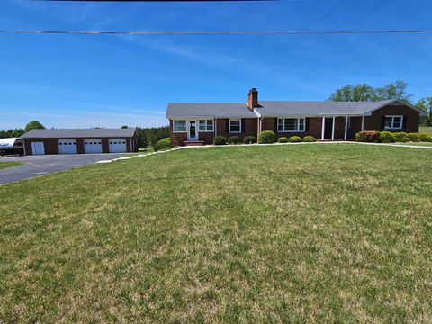 Tiny photo for 3407 Red House Road, Rustburg, VA 24588 (MLS # 364962)
