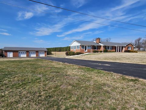 Tiny photo for 3407 Red House Road, Rustburg, VA 24588 (MLS # 364962)