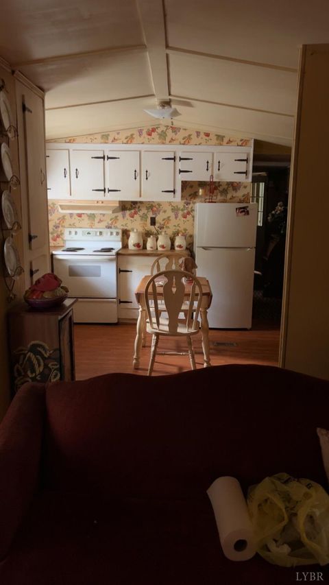 Tiny photo for 308 Randolph St. St, Phenix, VA 23959 (MLS # 362330)
