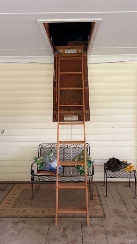 Tiny photo for 308 Randolph St. St, Phenix, VA 23959 (MLS # 362330)