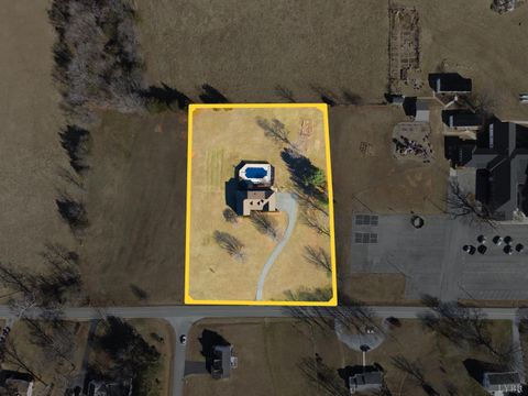 Tiny photo for 1159 Cifax Rd Rd, Forest, VA 24551 (MLS # 364155)