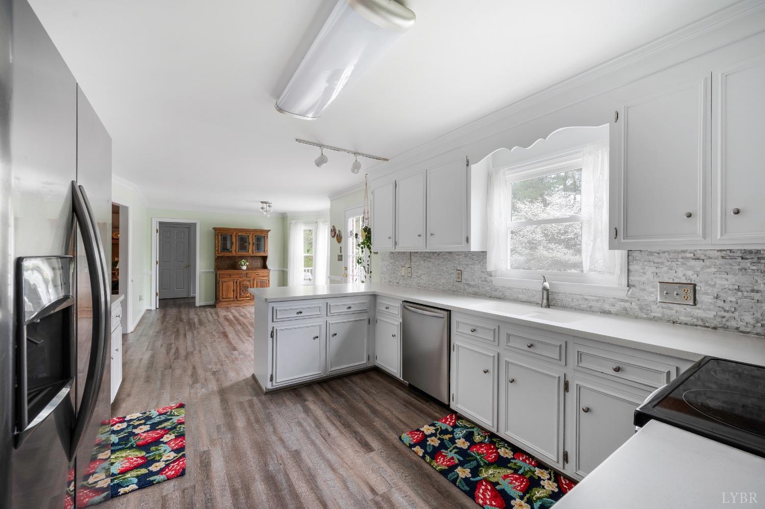 301 Quail Meadows Drive, Forest, Virginia image 10
