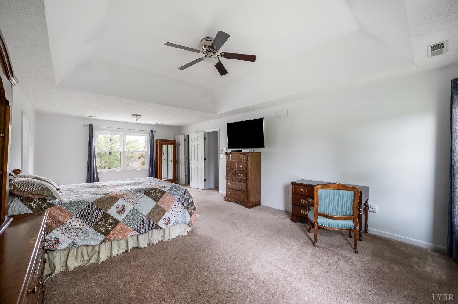301 Quail Meadows Drive, Forest, Virginia image 19