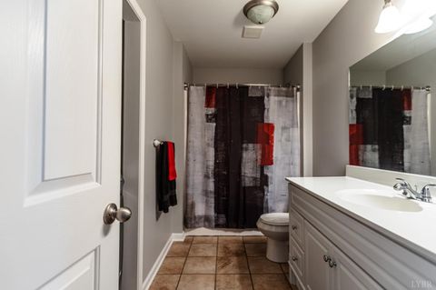 Tiny photo for 396 Rocks Church Road, Pamplin, VA 23958 (MLS # 365614)