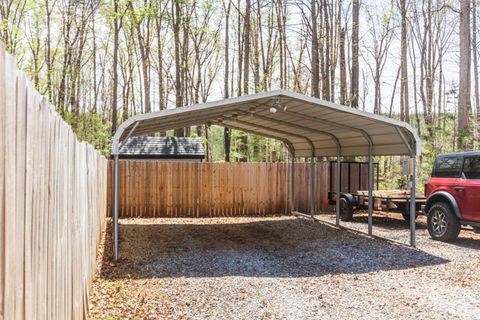 Tiny photo for 396 Rocks Church Road, Pamplin, VA 23958 (MLS # 365614)