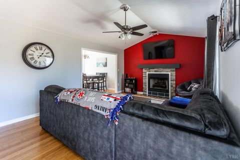 Tiny photo for 396 Rocks Church Road, Pamplin, VA 23958 (MLS # 365614)