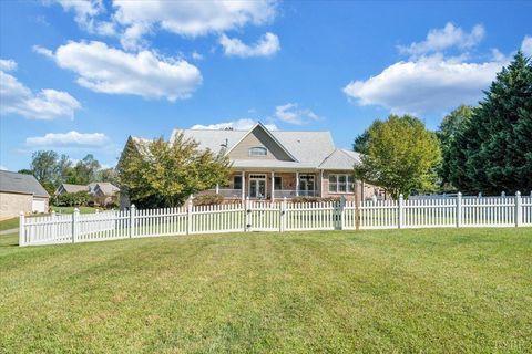 Tiny photo for 1074 Jefferson Dr W Dr, Forest, VA 24551 (MLS # 362076)