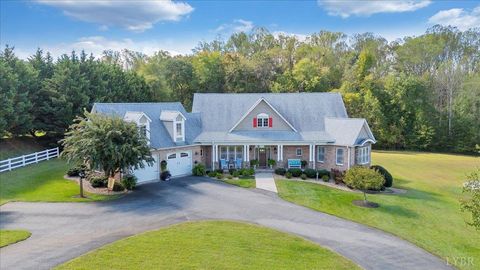 Tiny photo for 1074 Jefferson Dr W Dr, Forest, VA 24551 (MLS # 362076)